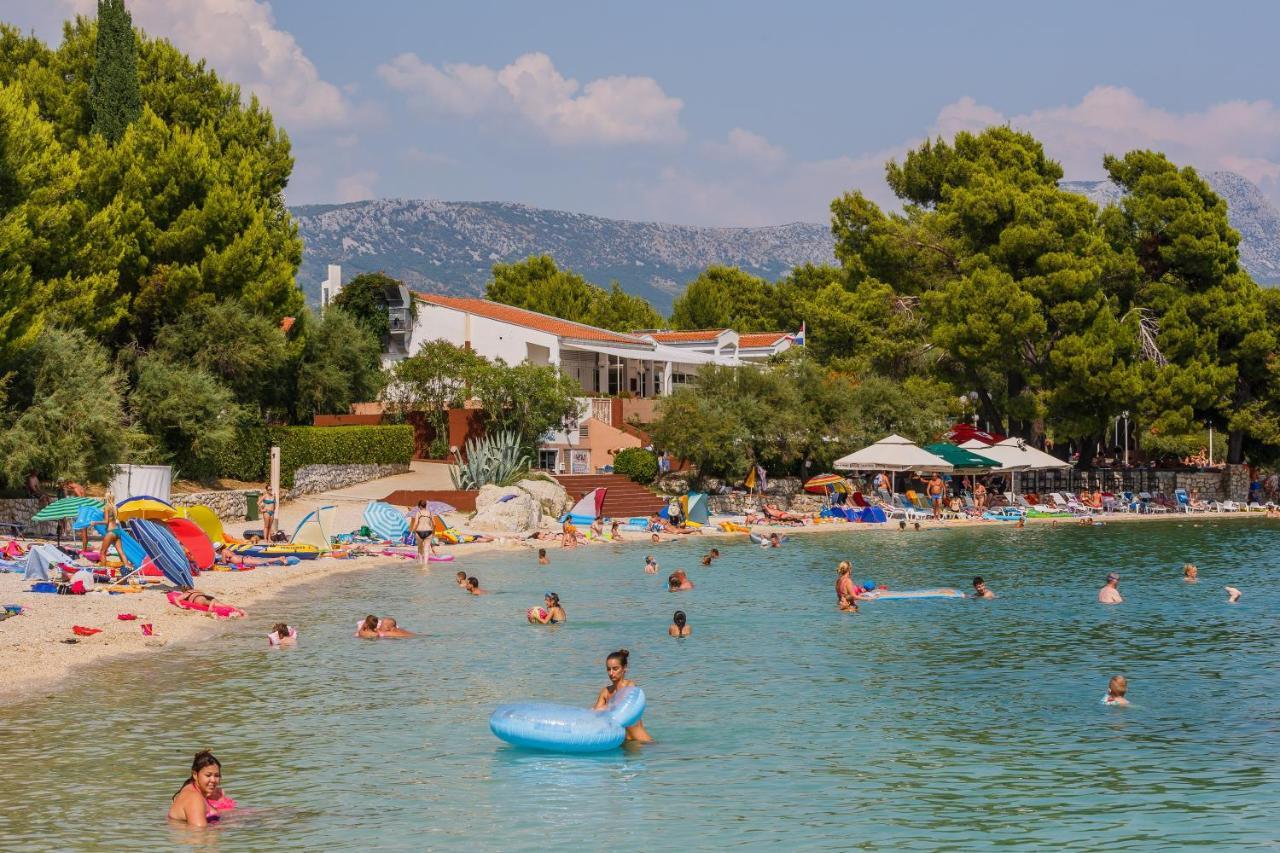 Apartments With A Parking Space Kastel Stafilic, Kastela - 16086 외부 사진